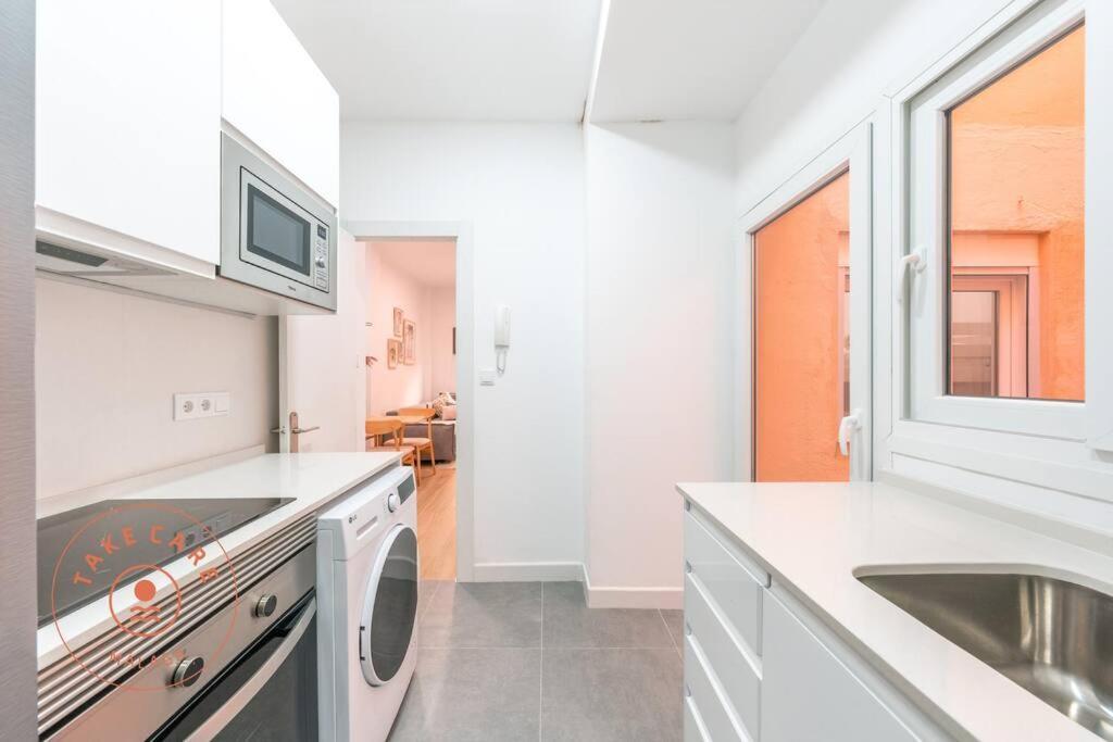 Apartament Cosy With Patio In - Tcm